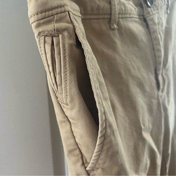 Banana Republic Khaki Jeans Size 4 - Picture 10 of 11